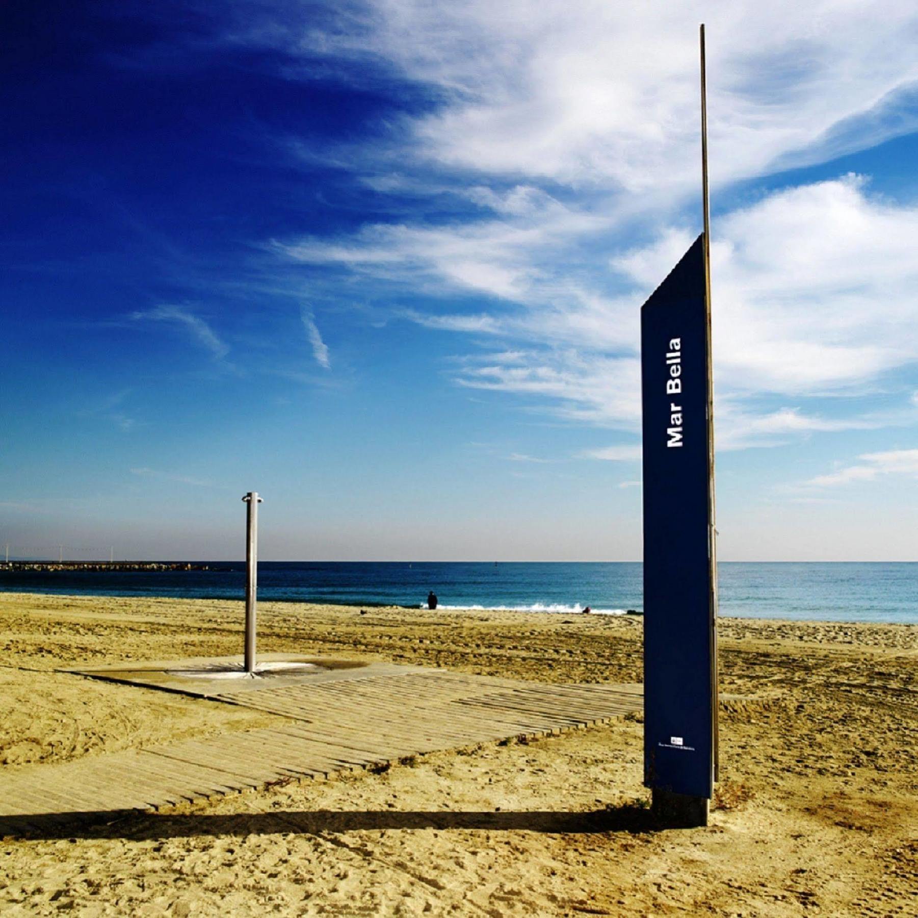 Amistat Beach Hostel Barcelona Exterior foto